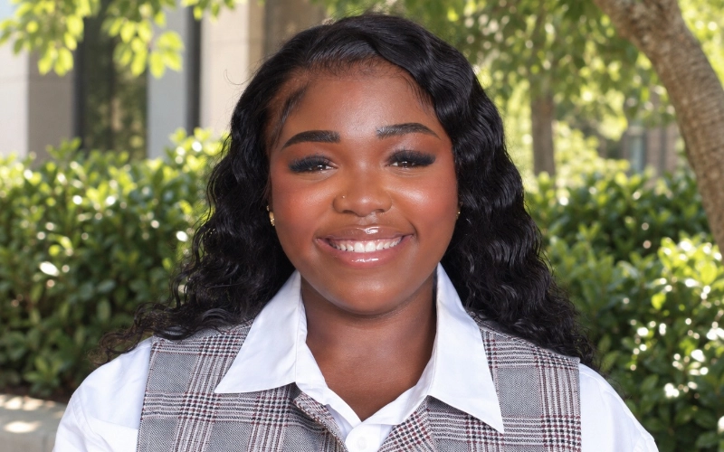 Aziza Harrell, LPCA, Therapist